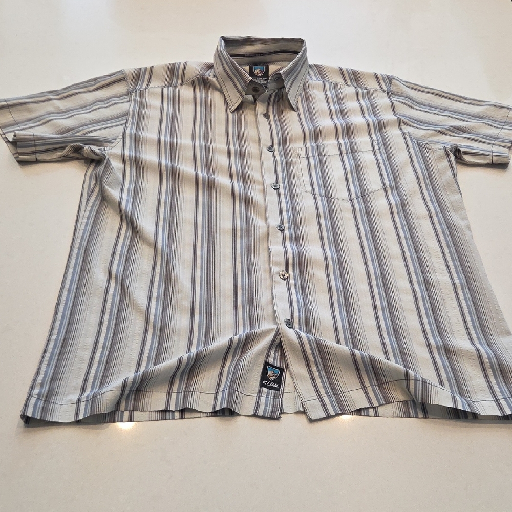 Kuhl Men's Short-Sleeve Button-Down Shirt in Beige, Gray & Blue Stripe
